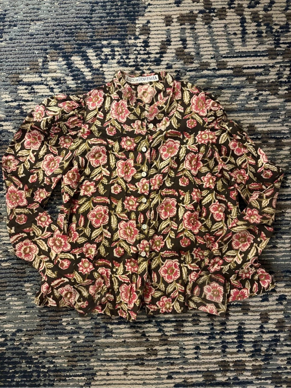 Alix of Bohemia Floral Button Down Shirt in Black & Pink size small